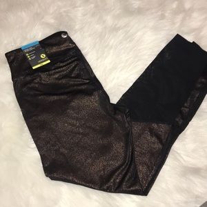 Xersion Performance Legging